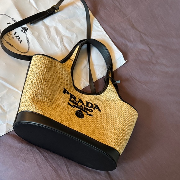 Designer inspired straw Tote Bag - Picture 1 of 4